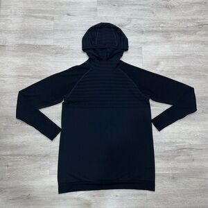 Like New Mens Lululemon Keep the Heat Thermal Hoodie Size L